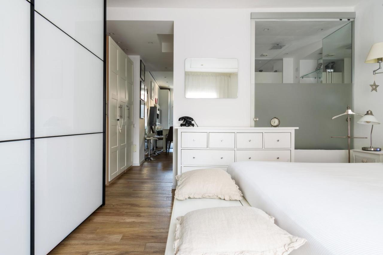 Luxury Modern One Bedroom In Great Location Milano Esterno foto