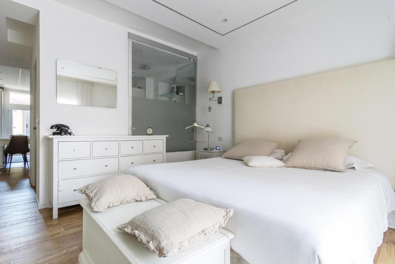 Luxury Modern One Bedroom In Great Location Milano Esterno foto